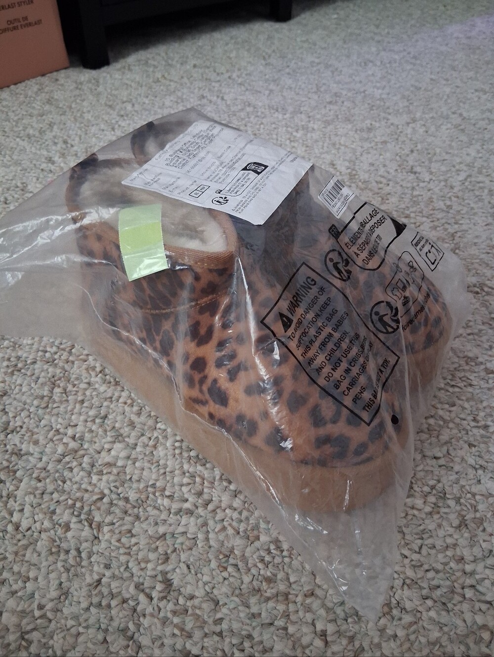 NEW - Leopard Print Cozy Platform Ankle Boots - 8 - Picture 10 of 10